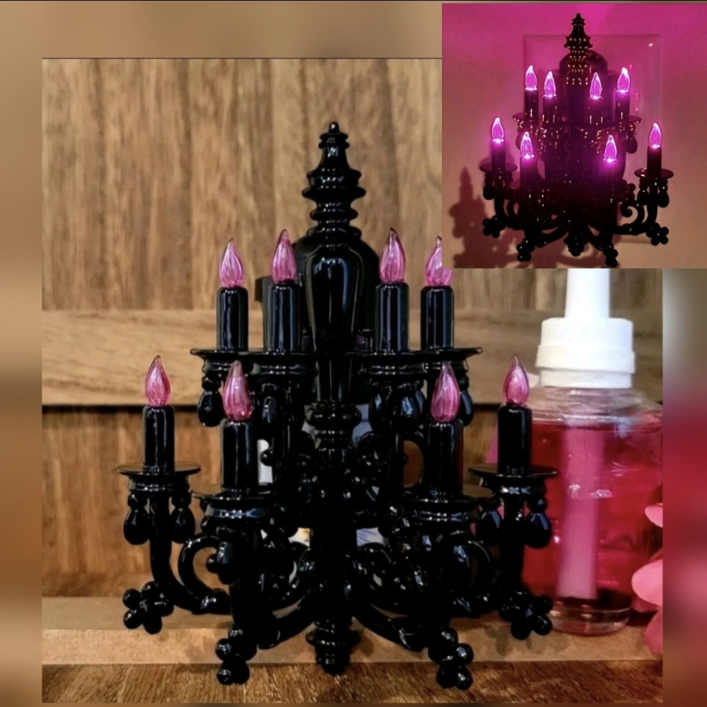 B&BW 🕯🕷 Halloween Spooky Chandelier Wallflower Plug & Refill (Pink)